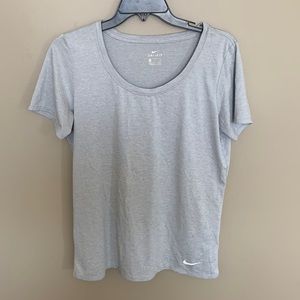 Nike short sleeve dry fit top